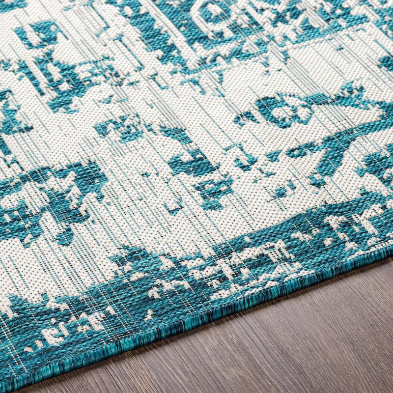 Livabliss Eagean Updated Traditional Medallion Indoor / OutdoorArea Rug