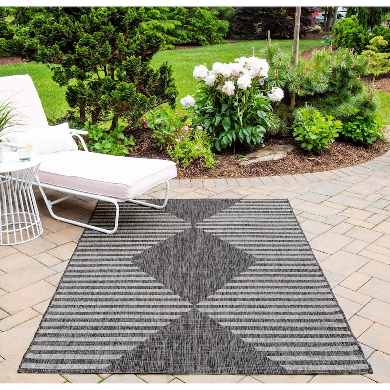 Momeni Villa Geometric Indoor Outdoor Rug