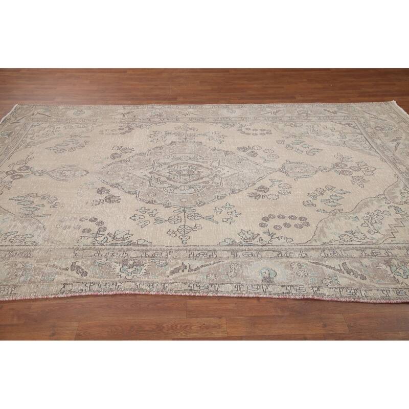 Hand Knotted Oriental 100% Wool Carpet Traditional Medallion Beige & Ivories Tabriz Area Rug - 9' 11'' X 6' 2''