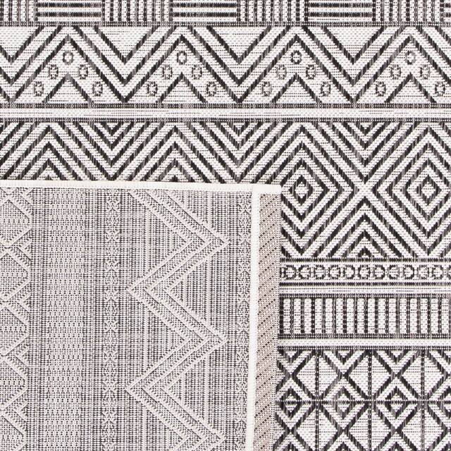 SAFAVIEH Courtyard Zorana Indoor/ Outdoor Waterproof Patio Backyard Rug