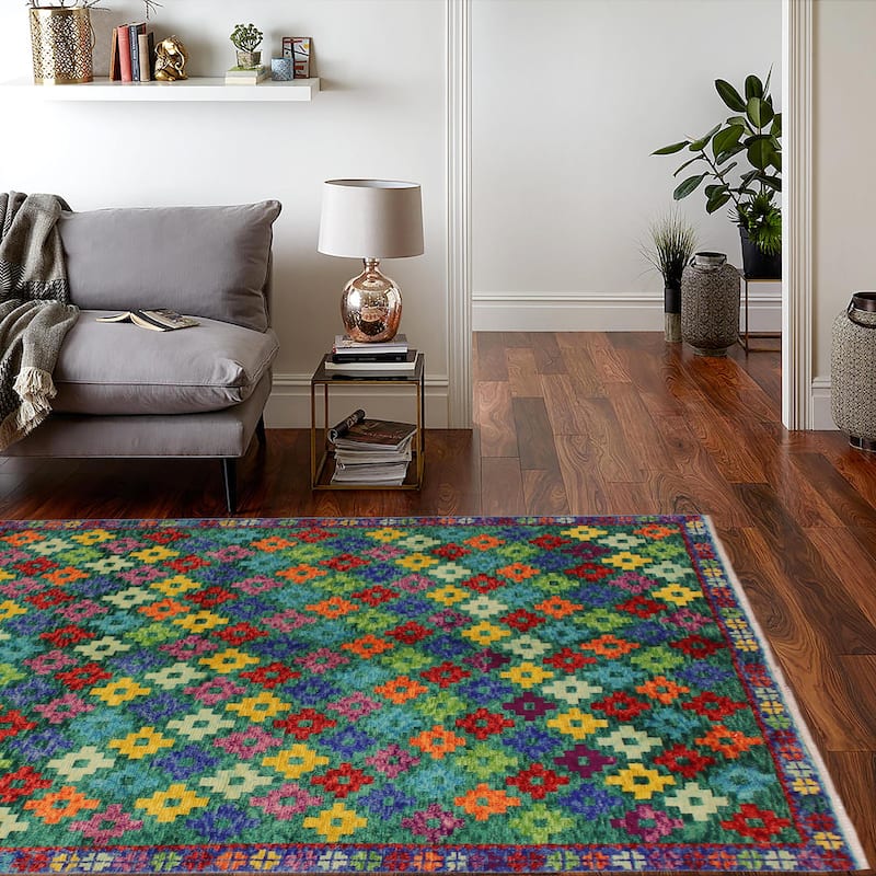 Boho Chic Balochi Mckinney Green/Blue Hand Knotted Wool Rug - 4'10'' x 6'6''