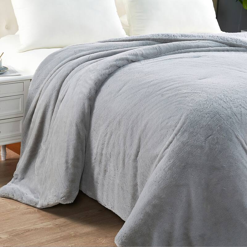 Home Soft Things Solid FauxFur Sherpa Bed blanket