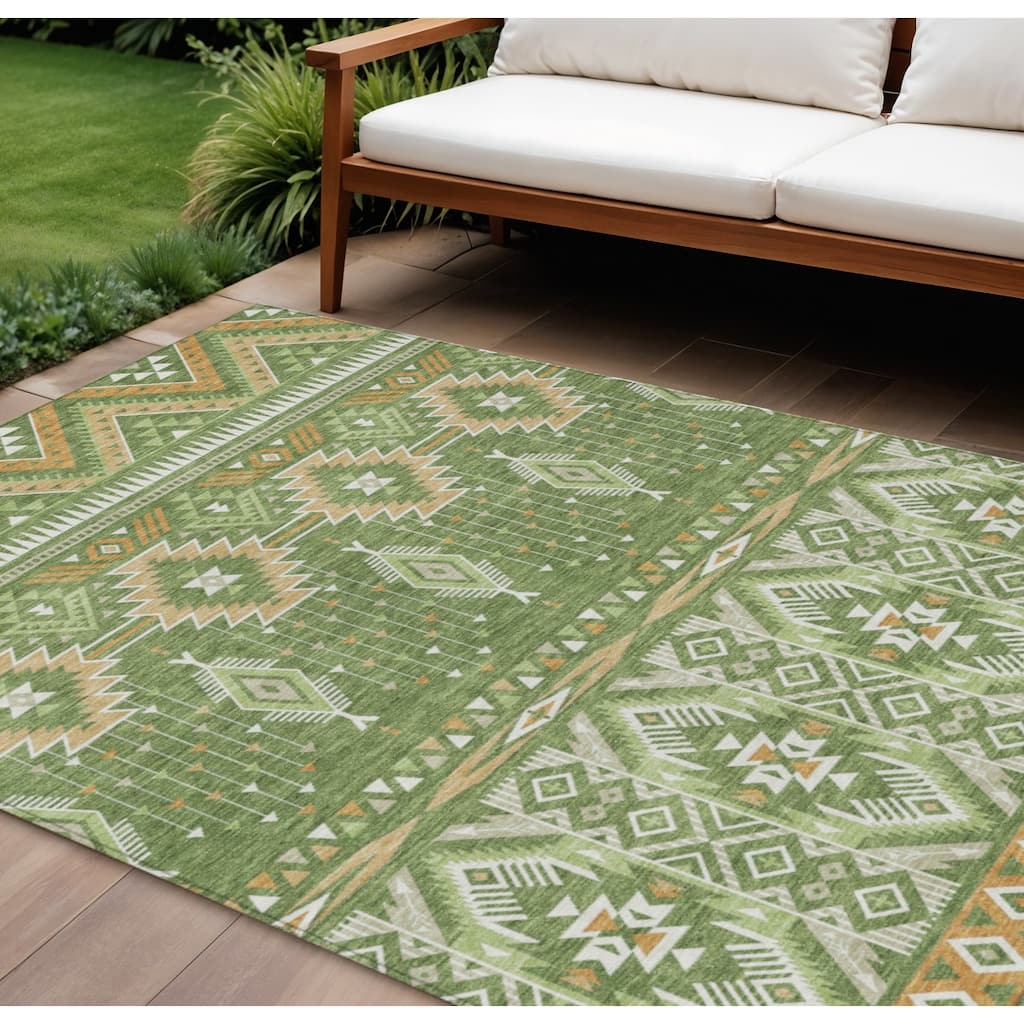 HomeRoots Aztec Transitional Rectangle Outdoor Rug