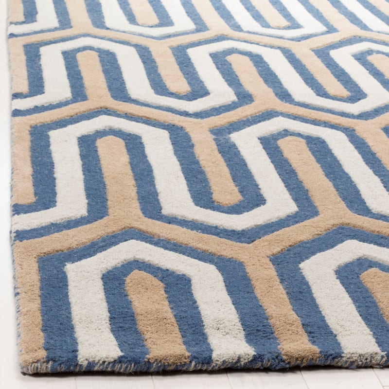 SAFAVIEH, Handmade Cambridge Faiza Modern Moroccan Wool Rug