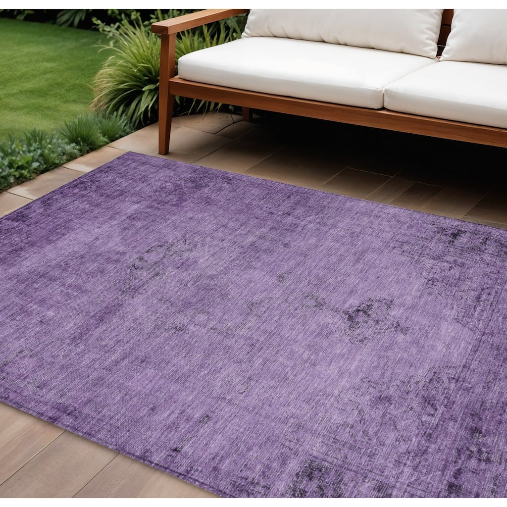 HomeRoots Oriental Traditional Rectangle Outdoor Rug