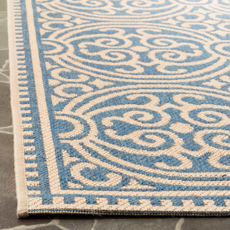 SAFAVIEH Linden Myriame Indoor/ Outdoor Waterproof Patio Backyard Rug