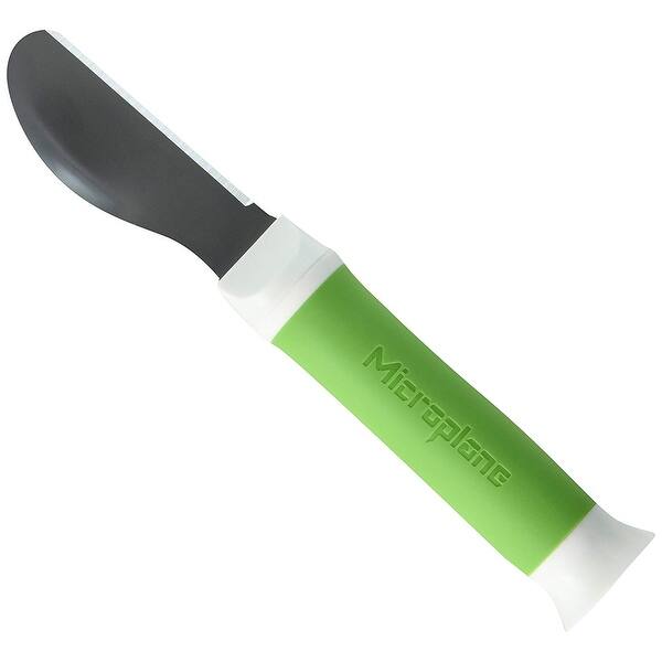 https://ak1.ostkcdn.com/images/products/is/images/direct/e455d3b16310a4ab1b45b3ecfa3ae62418b57a5b/Microplane-41771-Avocado-Tool%2C-Green.jpg?impolicy=medium