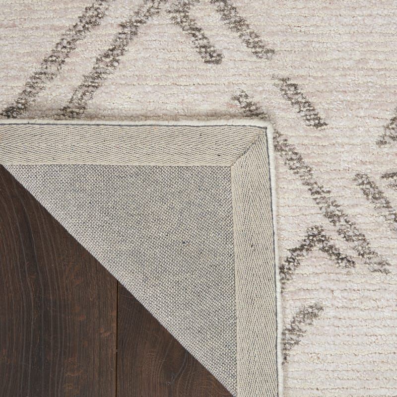 Nourison Venosa Contemporary Geometric Hand-tufted Area Rug
