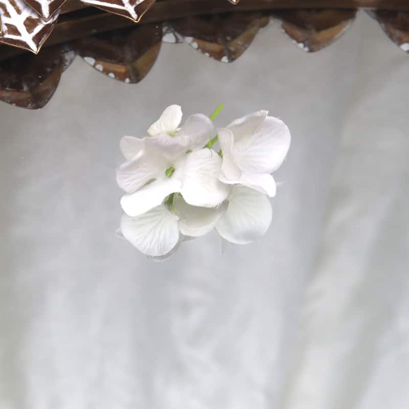 26.375'' Vintage Leaf Design Frame Round Accent Mirrors