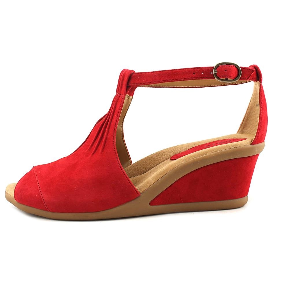 earth caper wedge