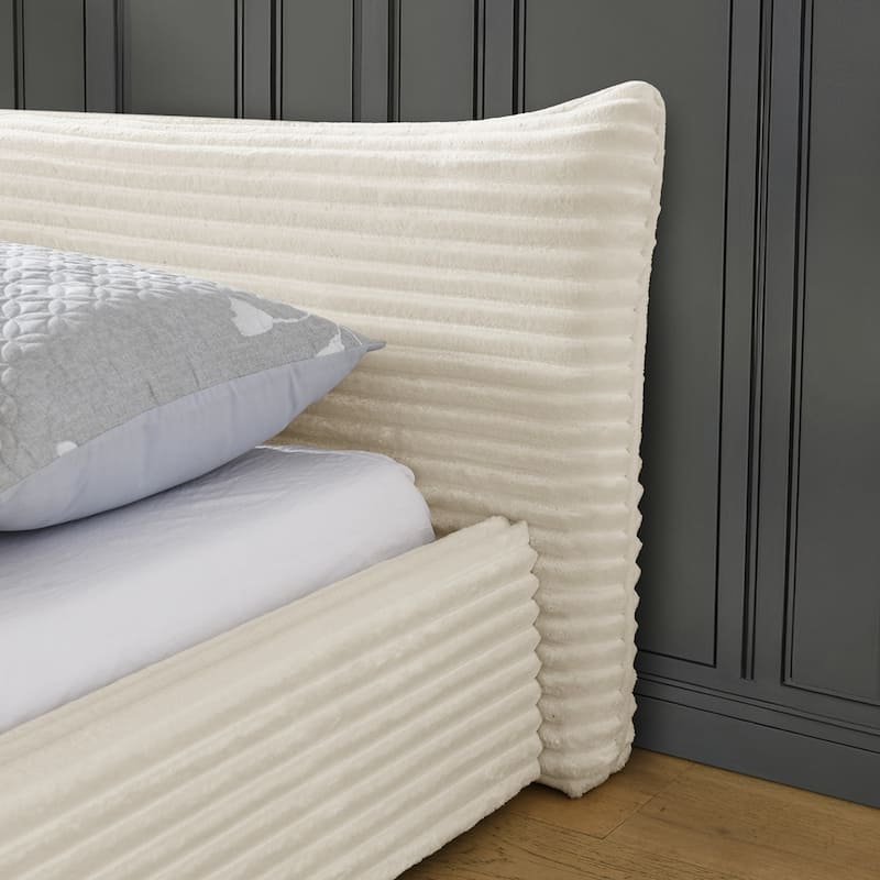 Velvet fabric Grounded Platform Bed Queen Size Upholstered Bed Frame