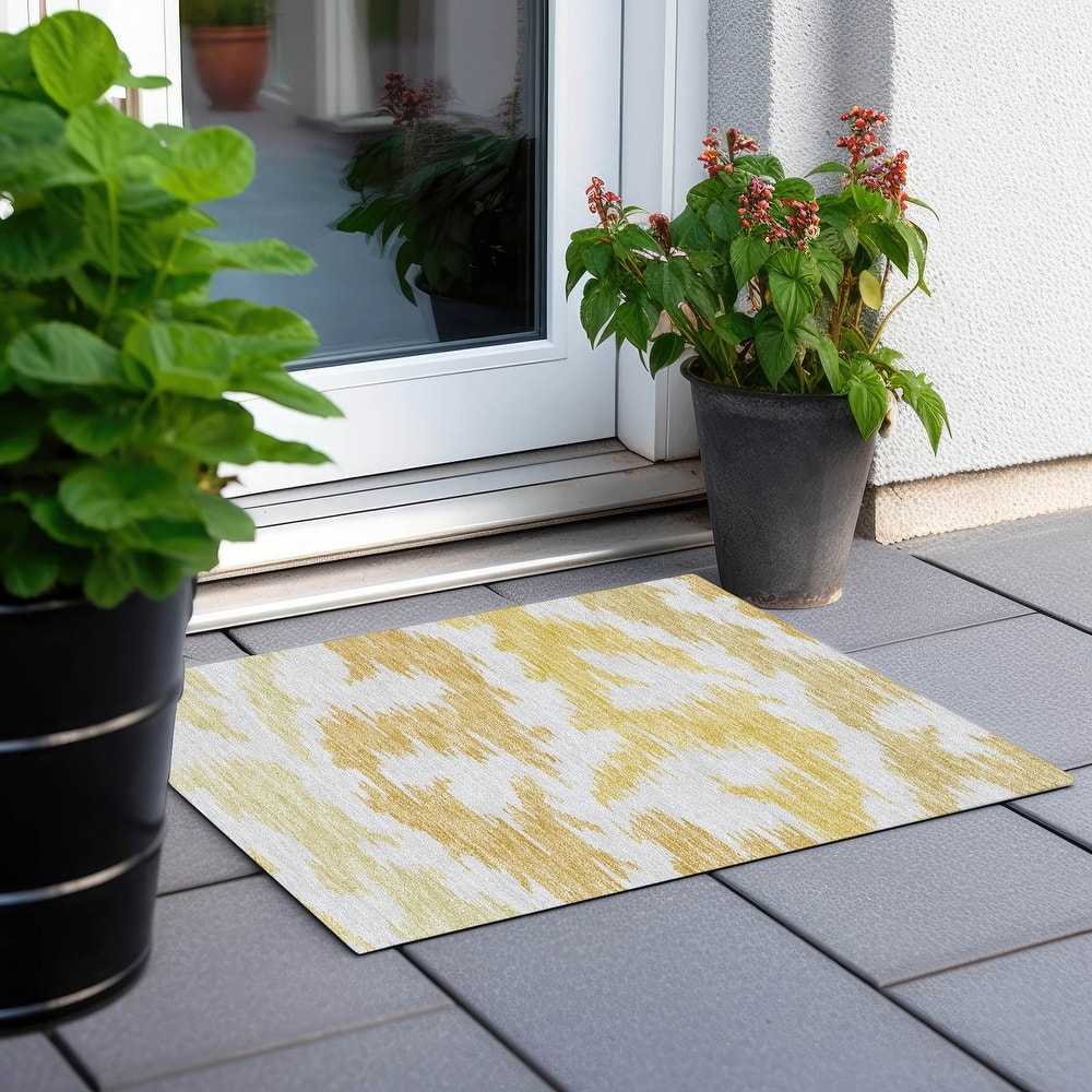Machine Washable Indoor/ Outdoor Chantille Modern Boho Rug
