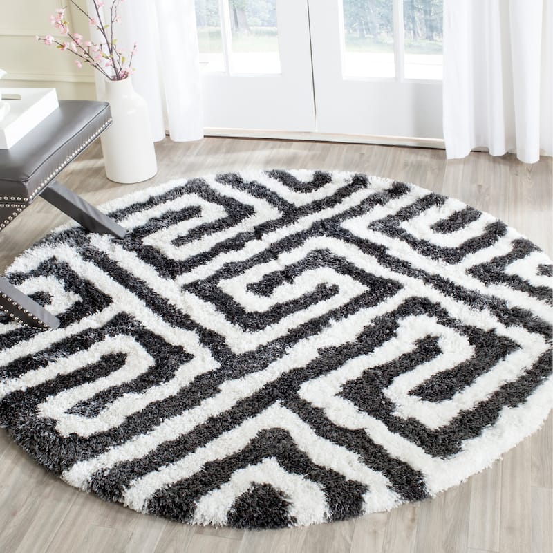 SAFAVIEH Handmade Barcelona Shag Mouna Polyester Rug