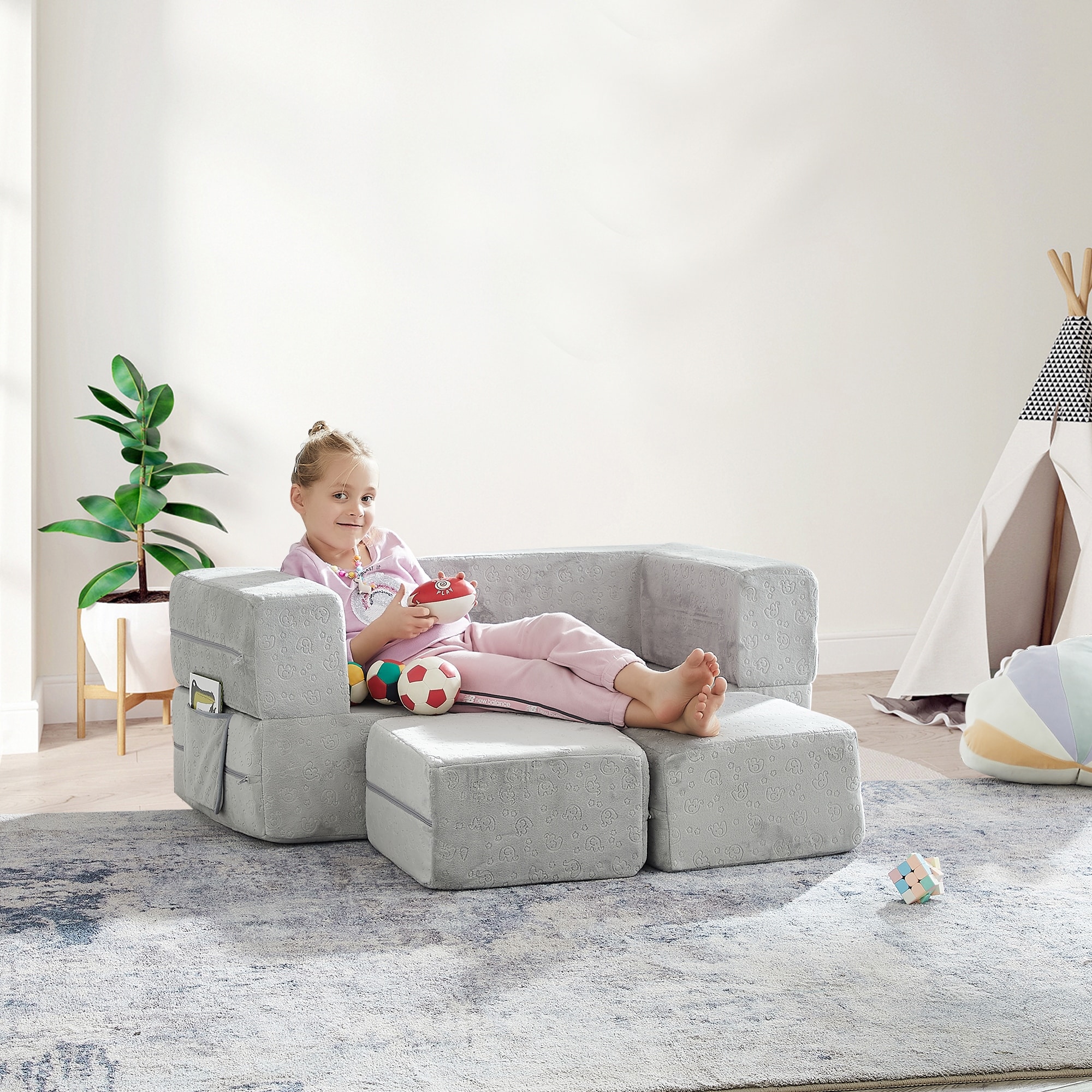 Loveseat for kids best sale room