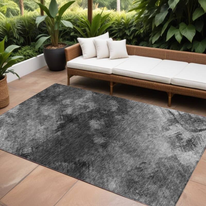 HomeRoots Abstract Transitional Rectangle Outdoor Rug - 10' X 14'