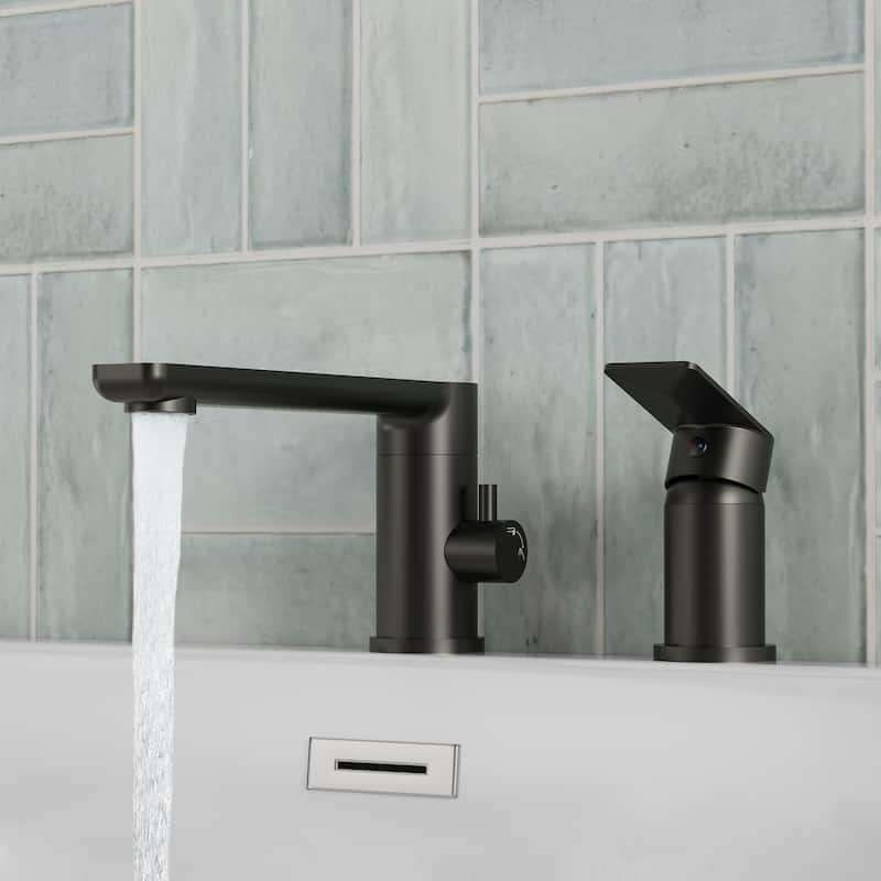 Modern Tub Filler with Hand Sprayer Deck Mount Tub Faucet with Hand Shower 3 Holes Bathtub Faucet Brass