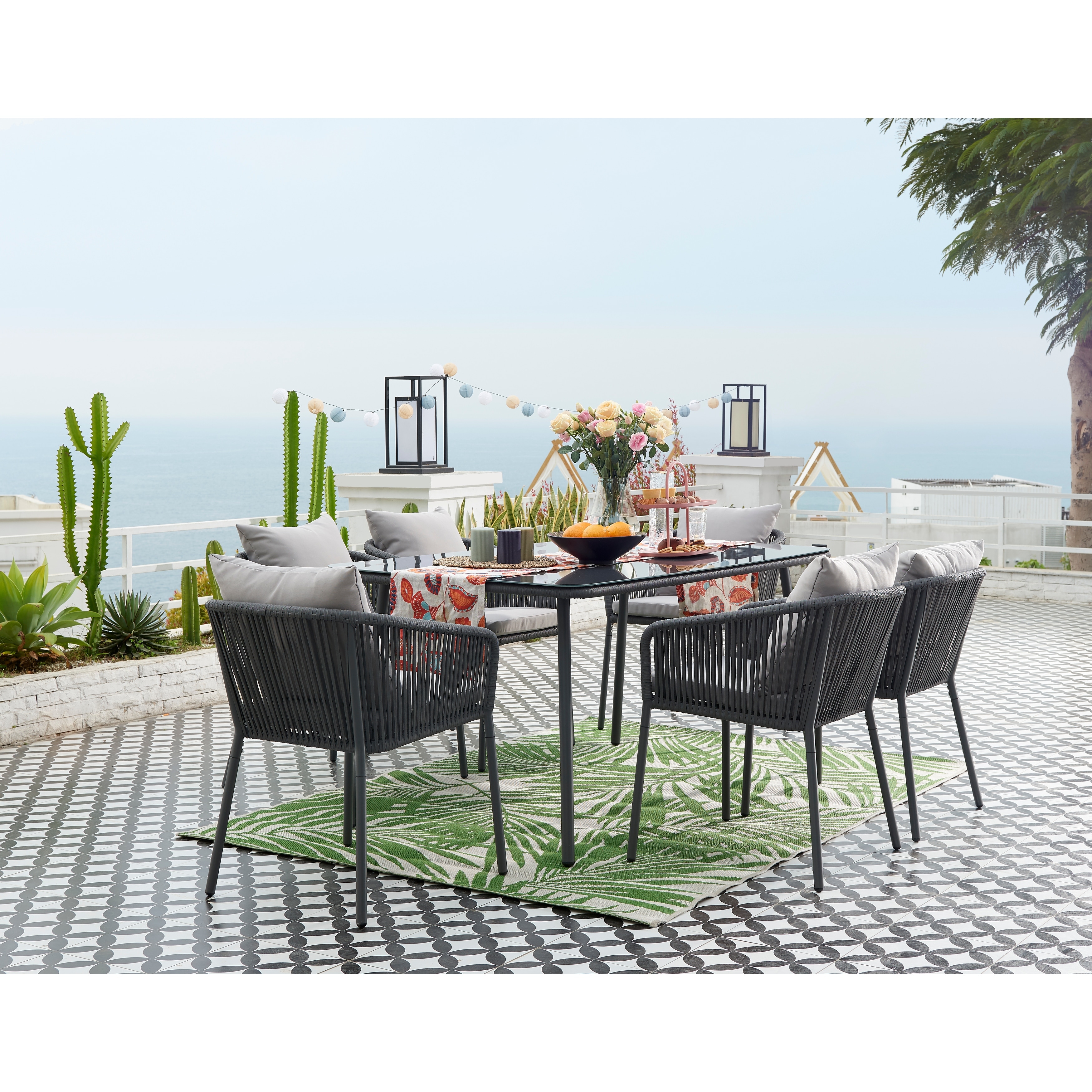 Malibu 7 piece dining clearance set