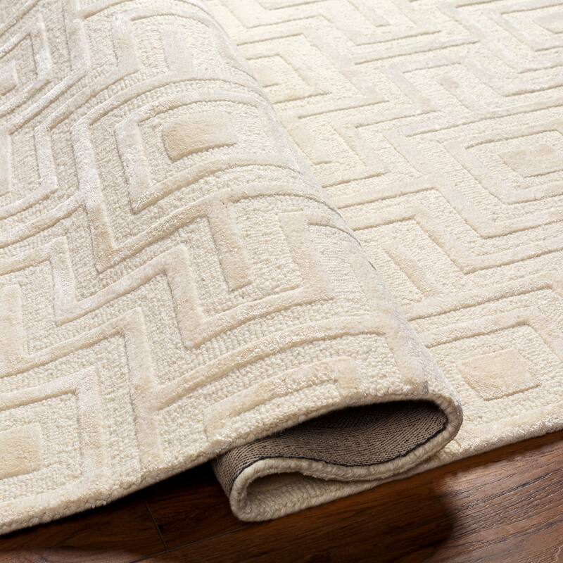 Magnus Handmade Classic Wool & Viscose Area Rug