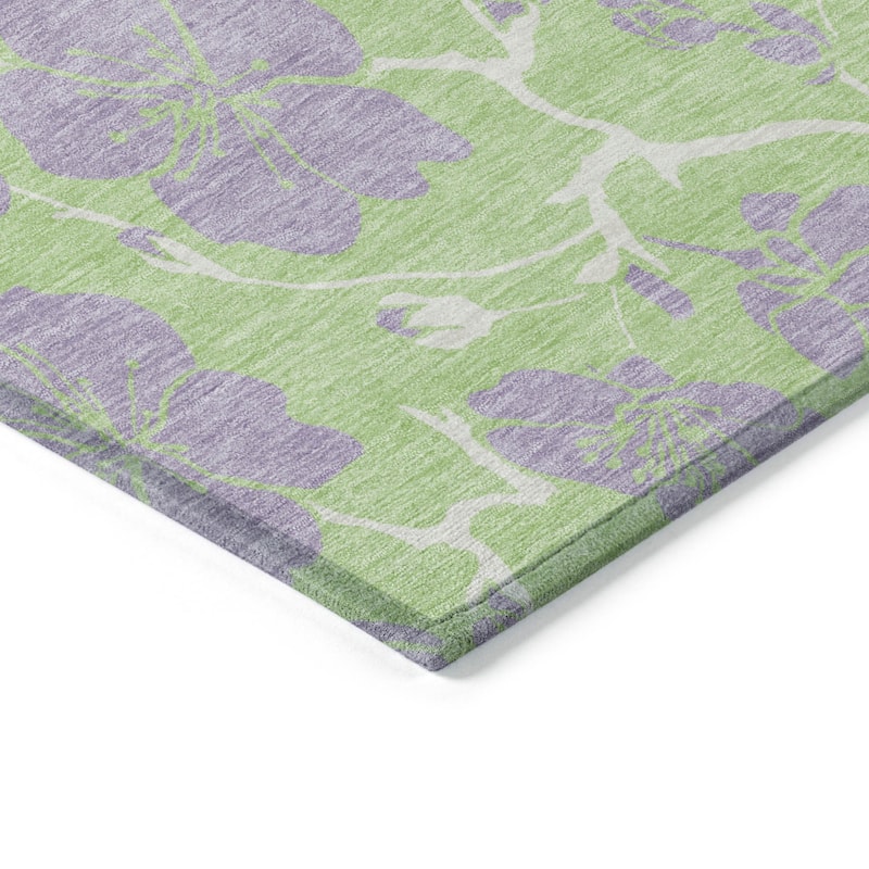 HomeRoots Floral Transitional Rectangle Outdoor Rug