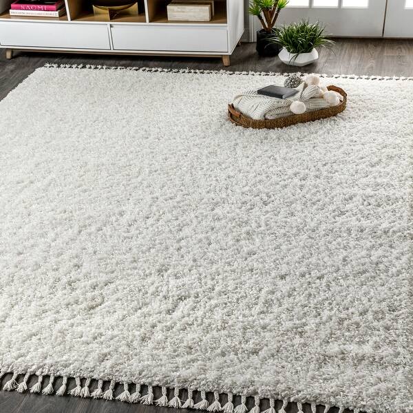 Shop Mercer Shag Plush Tassel White Area Rug On Sale Overstock 27416324