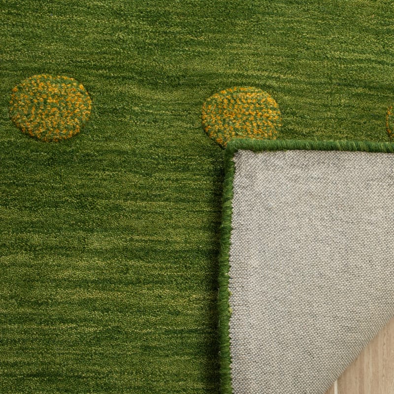 SAFAVIEH Handmade Himalaya Brittni Modern Wool Rug