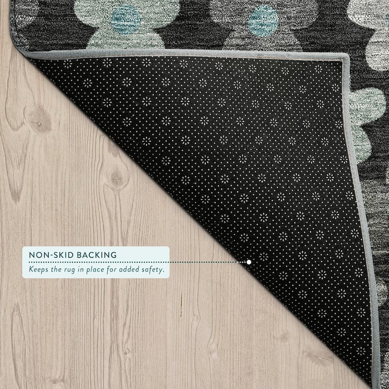 Machine Washable Indoor/ Outdoor Floral Kechi Chantille Rug