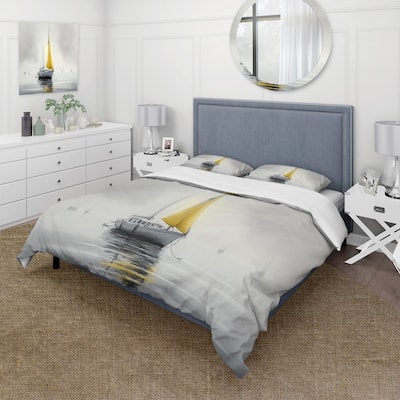 Designart "Boat Anchored III" Yellow Traditional - Bedding Cover Set With Shams