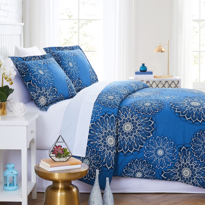 Midnight floral Down Alternative Comforter and Sham Set - Queen - Blue - 3 Piece