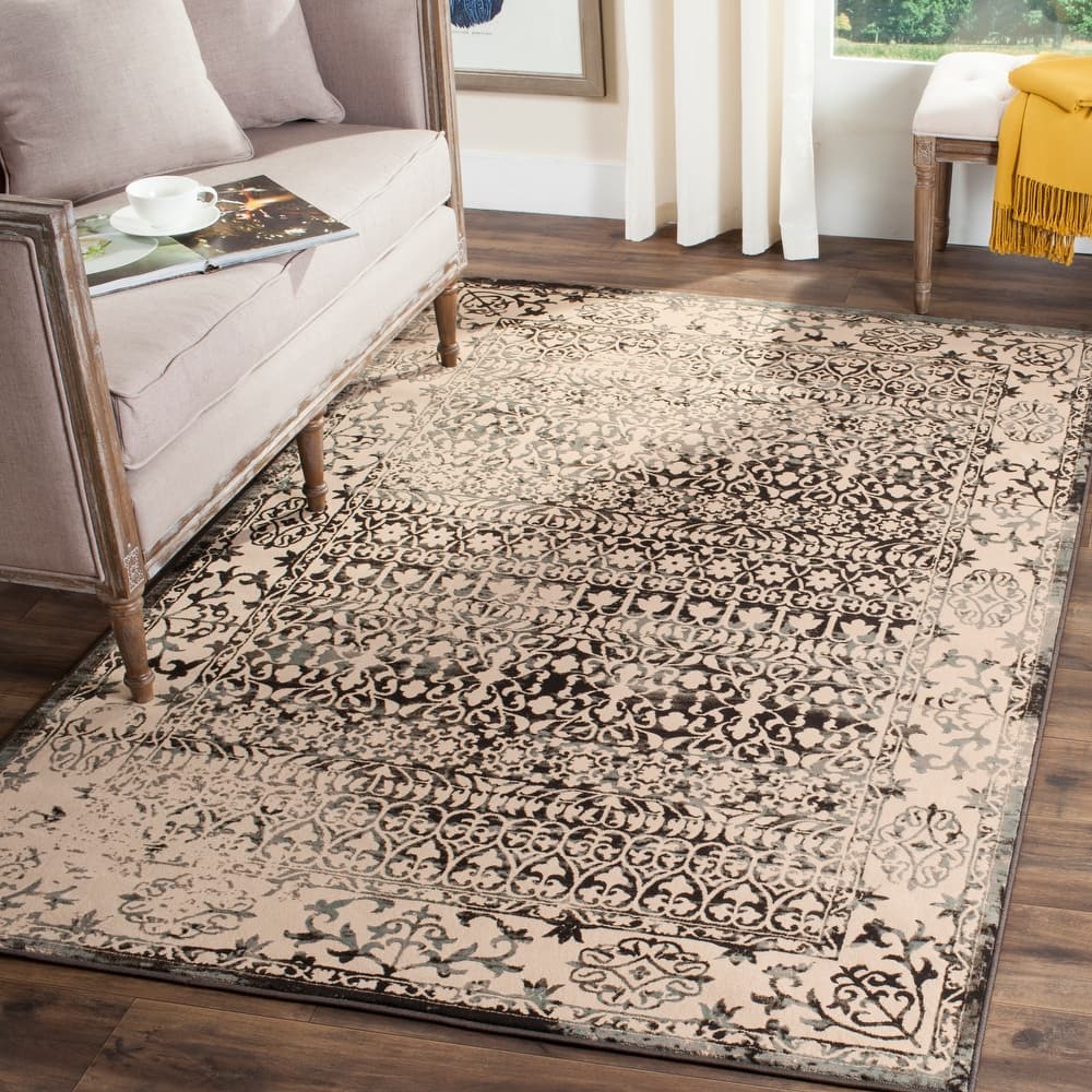 SAFAVIEH Brilliance Luxandra Vintage Boho Distressed Oriental Rug