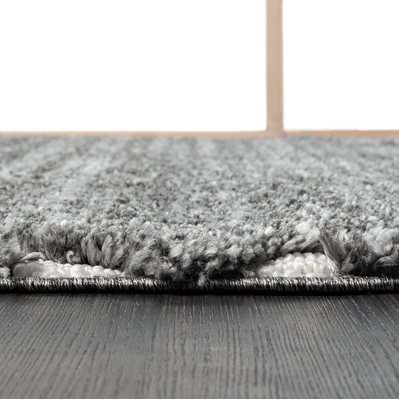 Talas Trellis Area Rug in Grey and Cream - 5'x 7'