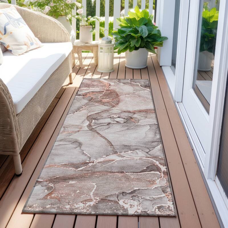 Machine Washable Indoor/ Outdoor Abstract Chantille Rug