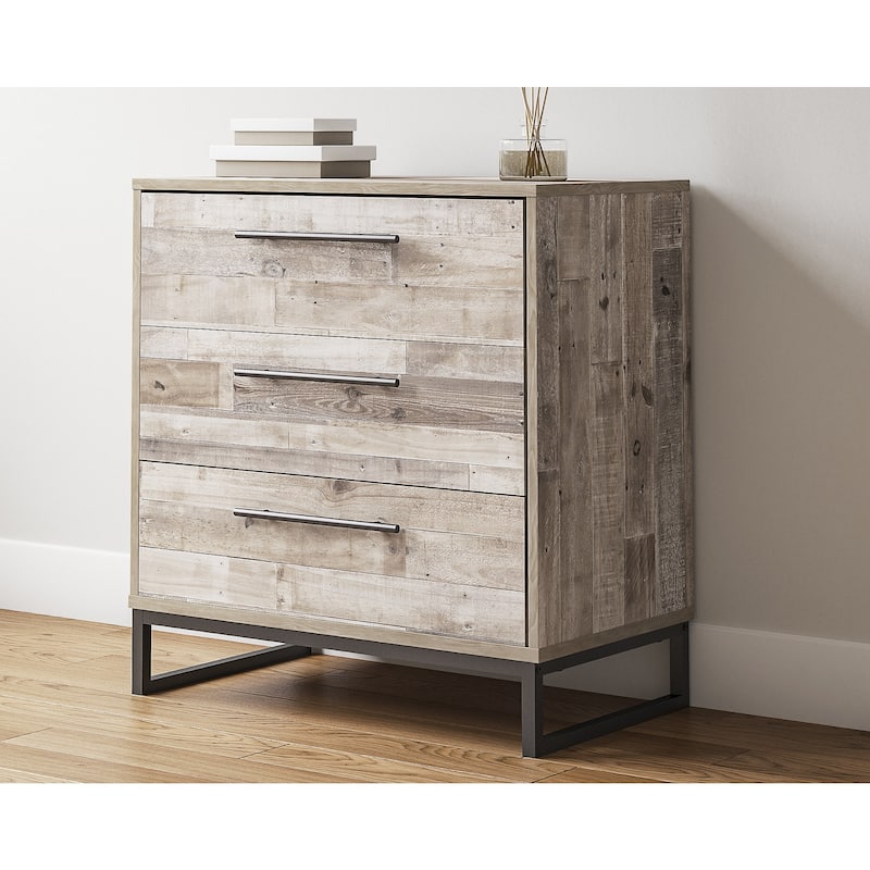 Signature Design by Ashley Neilsville Weathered Woodgrain Dresser