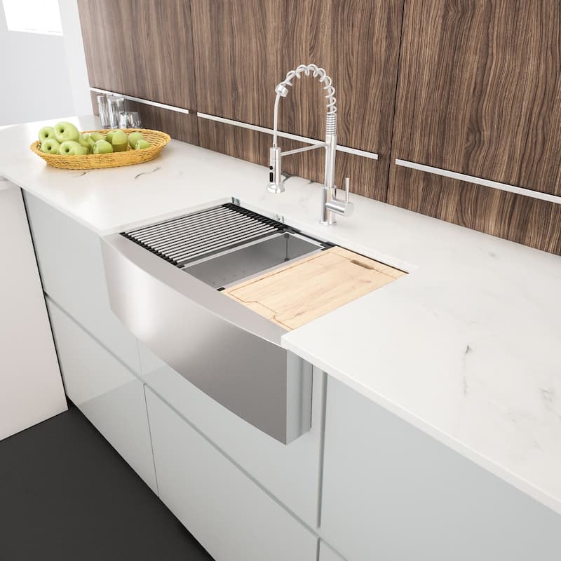 33 in. Farmhouse Apron-Front 18 Gauge Single Bowl Kitchen Sink - 33" x 21" x 9"