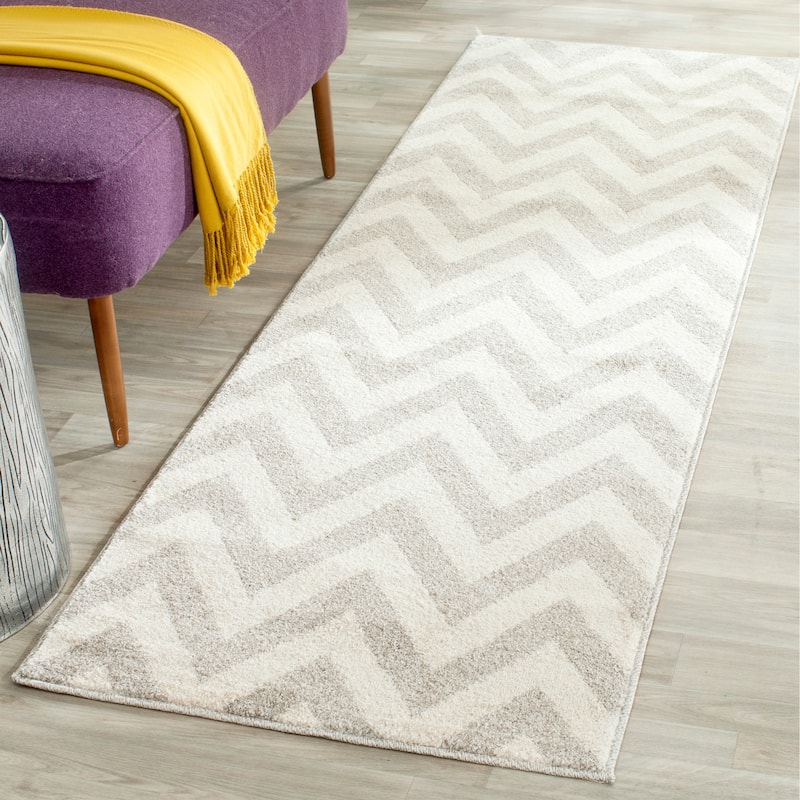 SAFAVIEH Amherst Rinny Modern Rug - 2'3" x 7' Runner - Light Grey/Beige