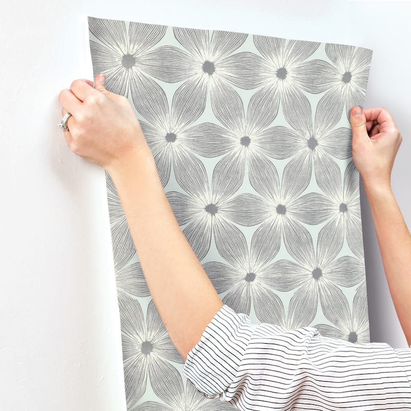 Sall, Everlasting Wallpaper, 21 in x 33 ft = 57.7 sq ft, Wallpaper Roll