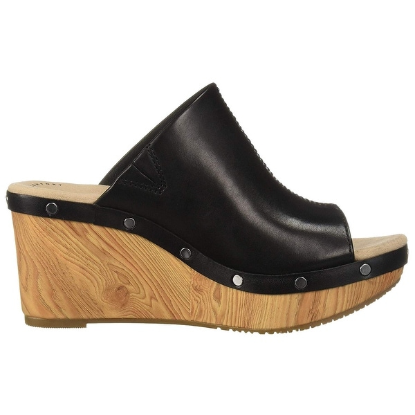 Clarks annadel molly wedge clearance