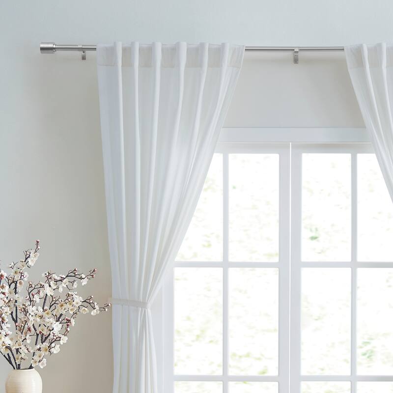 DKNY Fin Curtain Rod and Finial Set