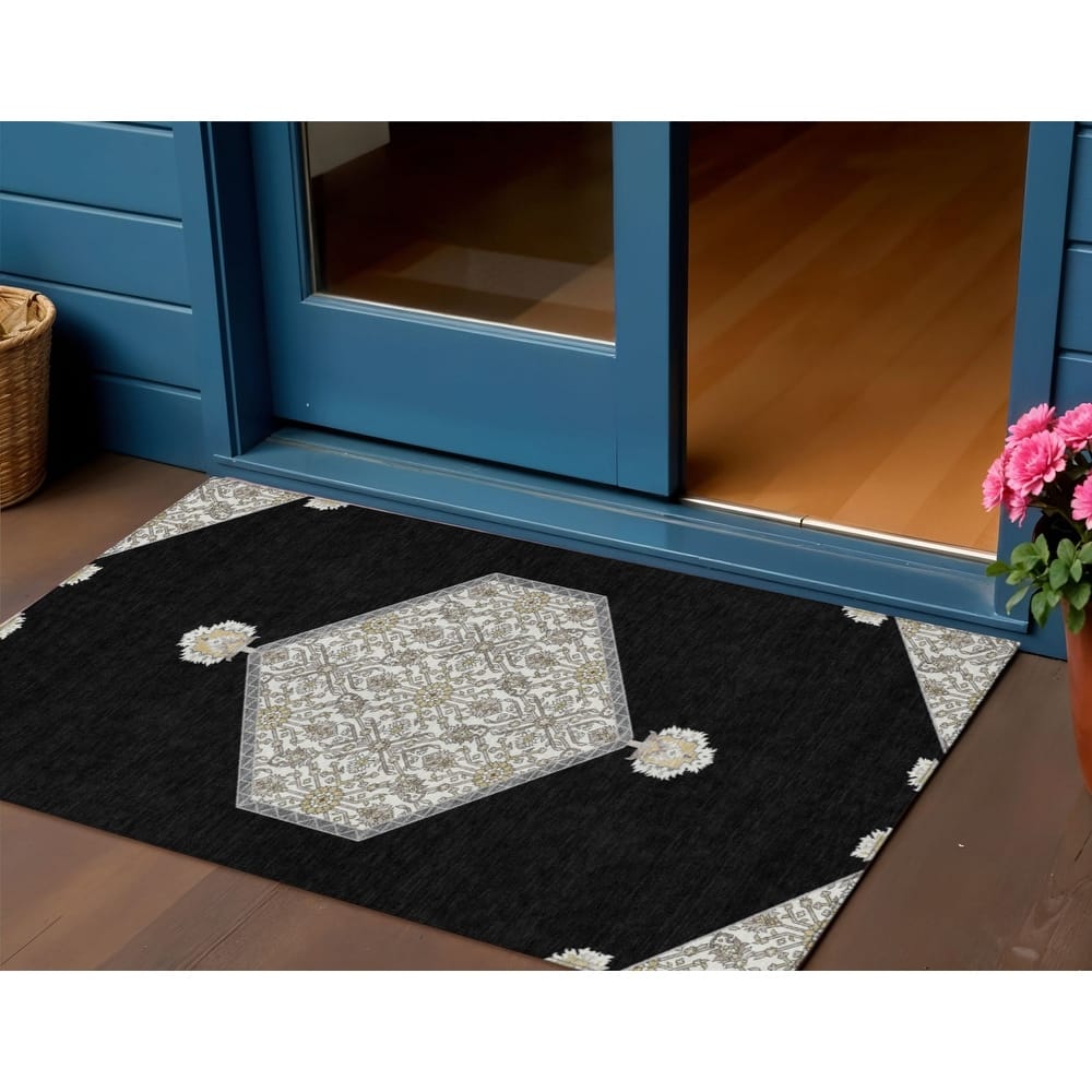HomeRoots Oriental Traditional Rectangle Outdoor Rug