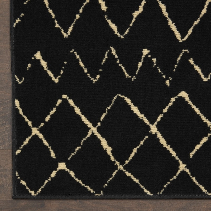 Makoy Power Loomed Distressed Abstract Modern Area Rug By HomeRoots - 118' X '94' X '0.5