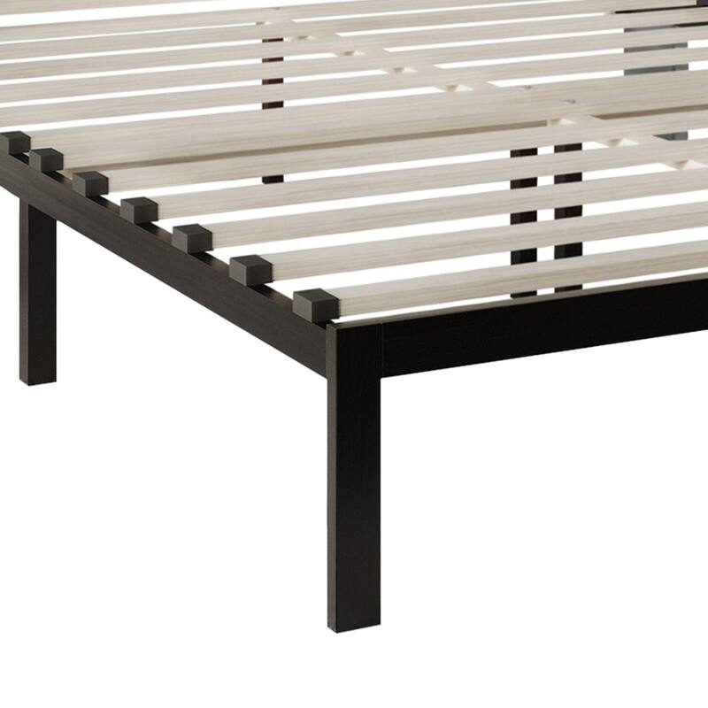CraftPorch Glam Velvet Crystal Button Tufted Upholstered Platform Bed