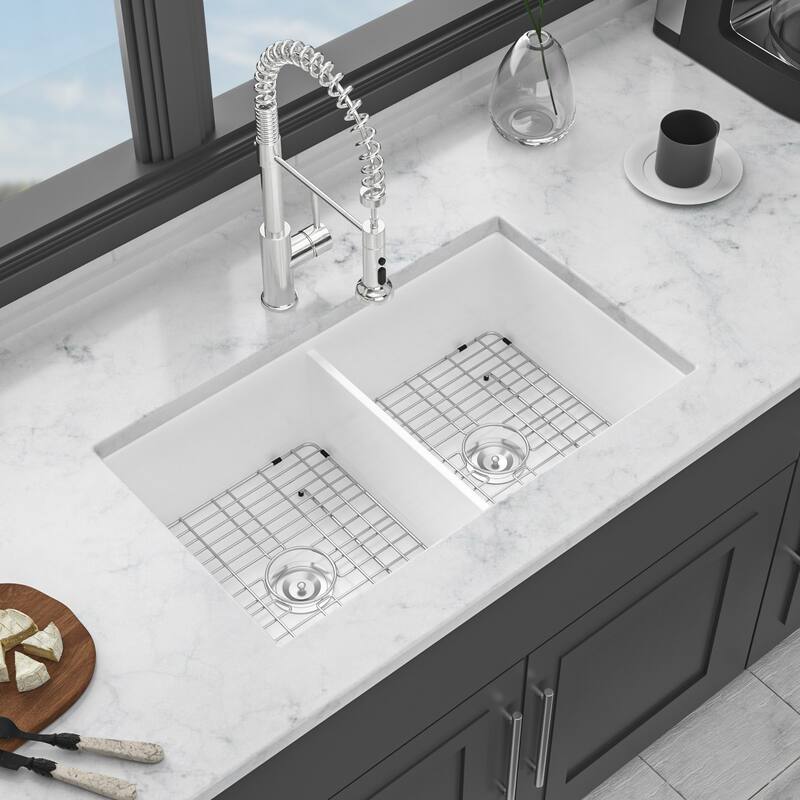 32" Undermount Double Bowl Ceramic Kitchen Sink in White - 32'' x 19'' x 10''