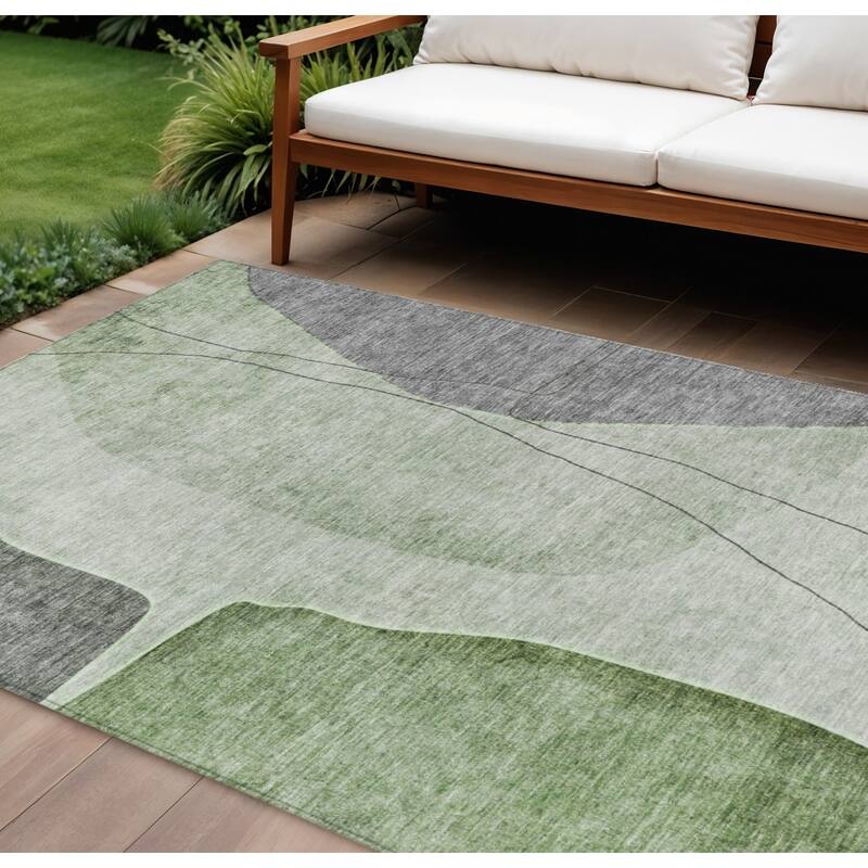 HomeRoots Abstract Transitional Rectangle Outdoor Rug - 8' X 10'