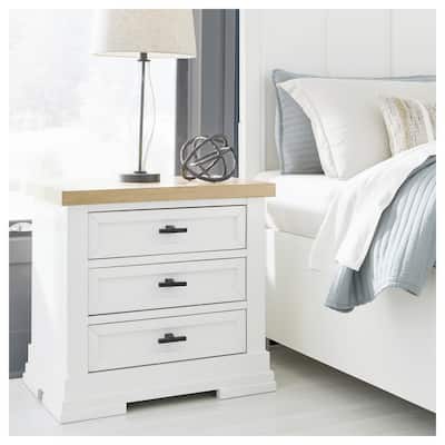 Signature Design by Ashley Ashbryn White/Natural Nightstand