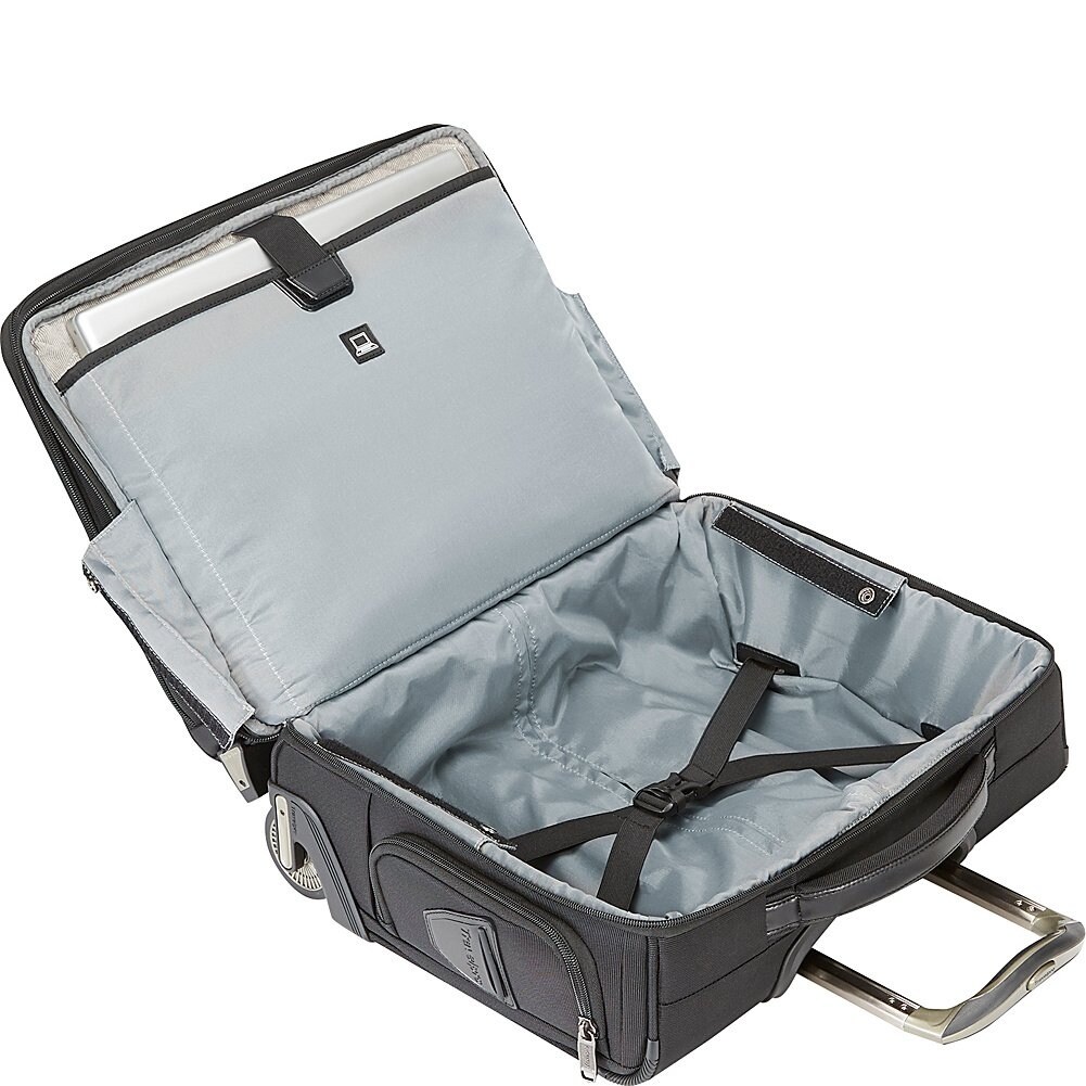 travelpro executive choice 2 pilot brief