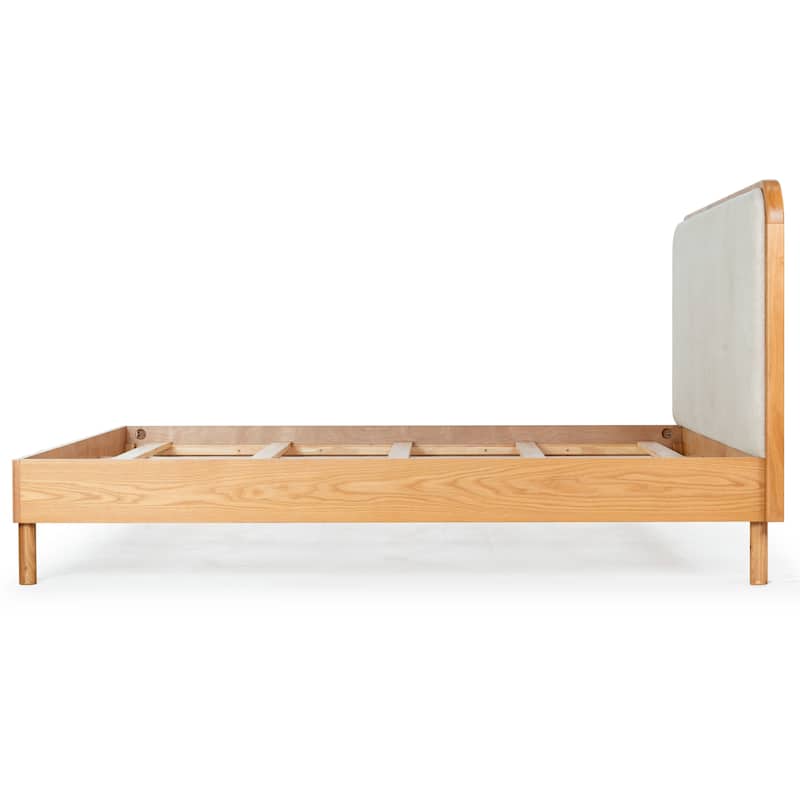 SAFAVIEH Couture Yohan Wood Frame Bed