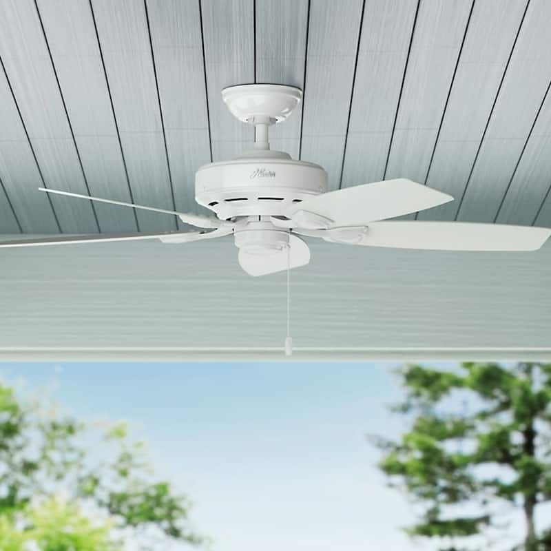 Hunter 48" Sea Wind Outdoor Ceiling Fan with Pull Chain, Damp Rated - Fresh White