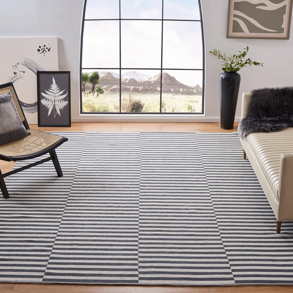 SAFAVIEH Handmade Flatweave Montauk Helena Casual Cotton Rug