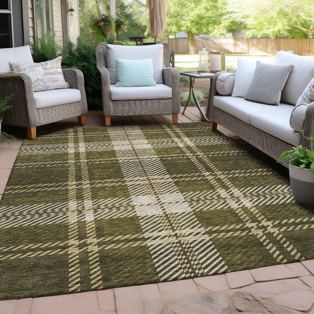 Machine Washable Indoor/ Outdoor Chantille Plaid Cozy Rug