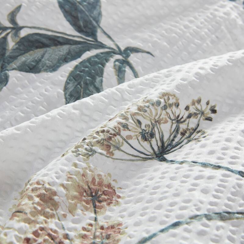 GDF Studio - Zennia 7 Piece Printed Seersucker Comforter Set with Throw Blanket