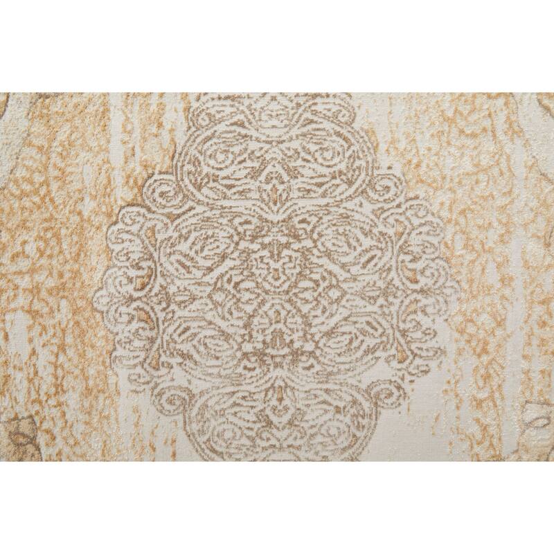 Grand Bazaar Neoma Machine Made Medallion Traditional Area Rug